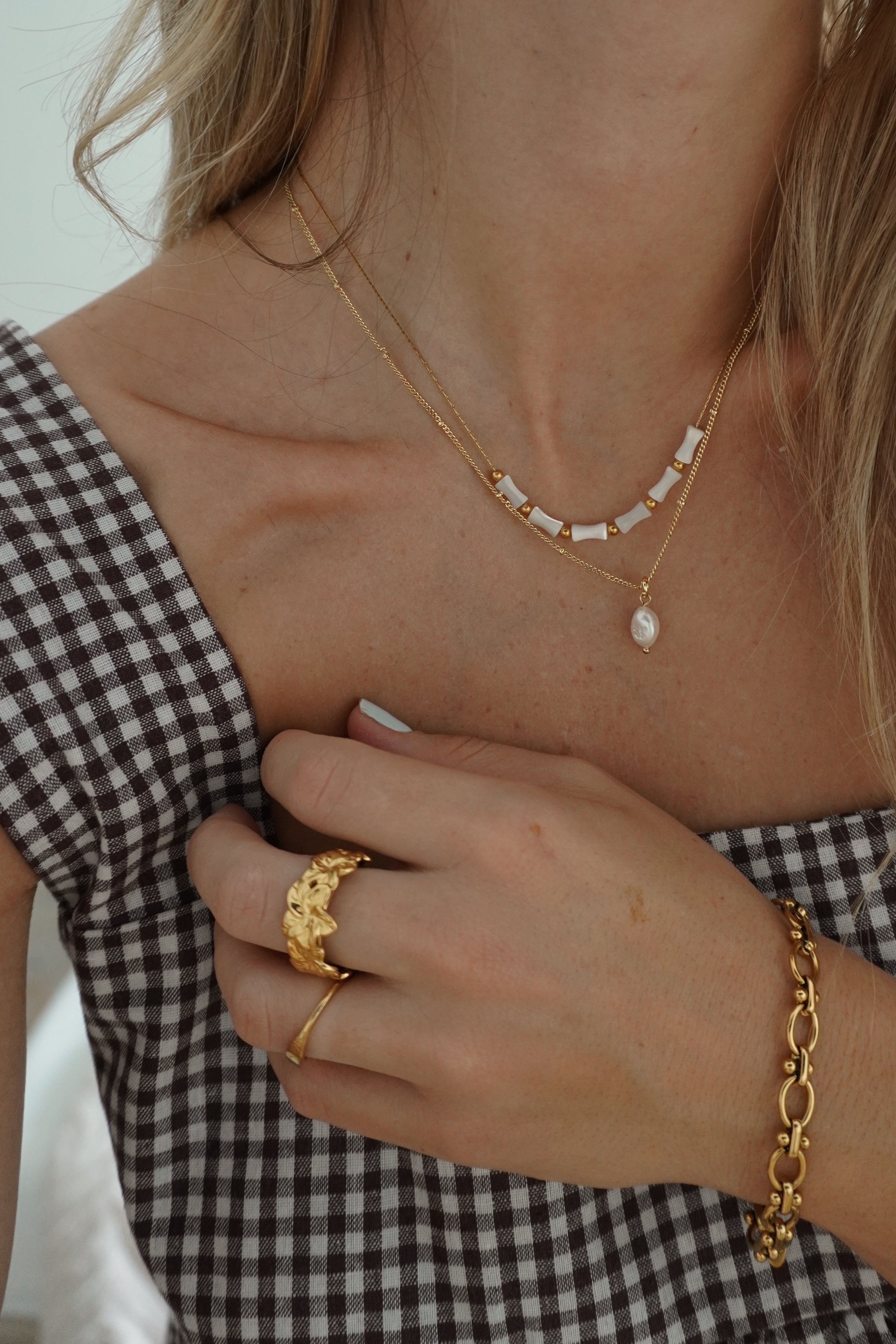 “Aloha” ring