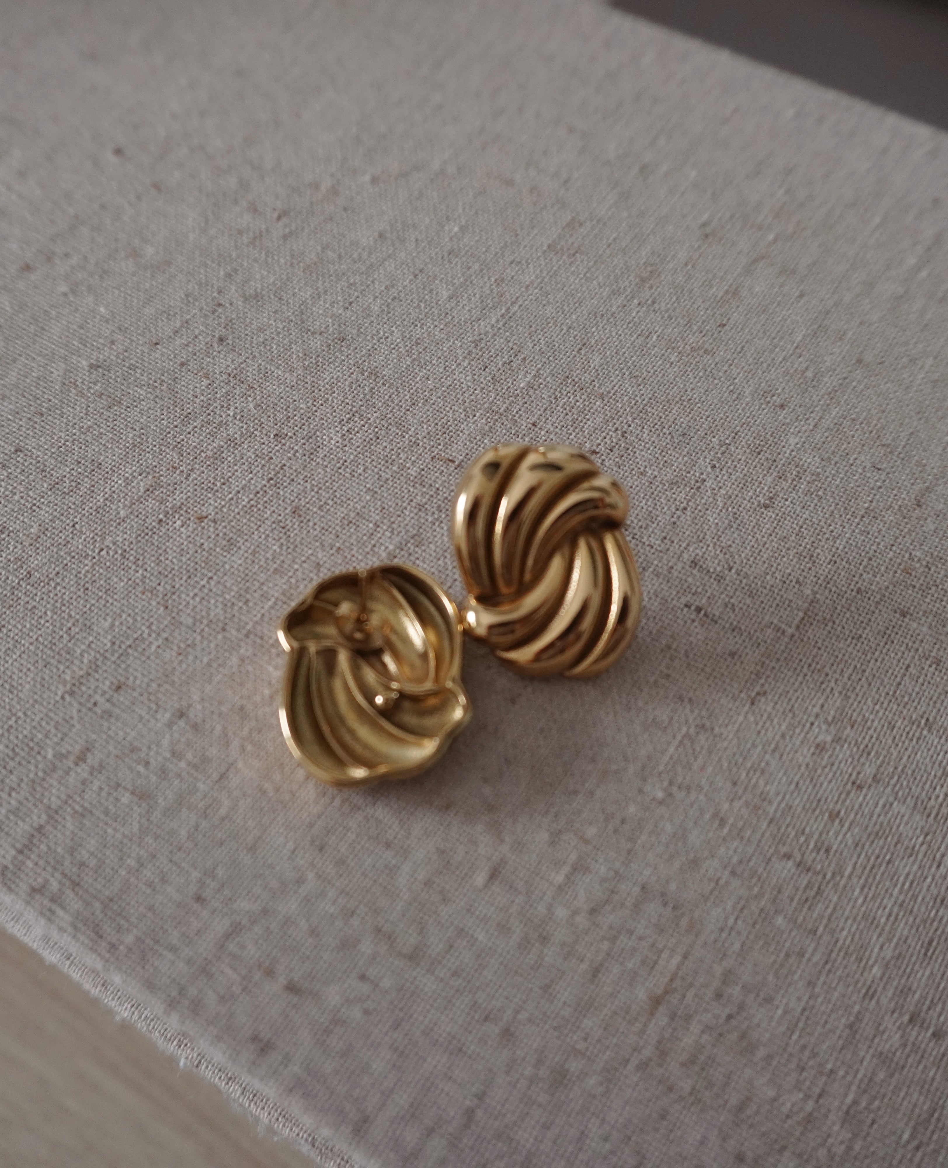 “Eternal” earrings